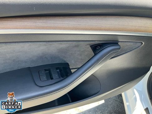 Used 2022 Tesla Model 3 Performance AWD/4WD image 24