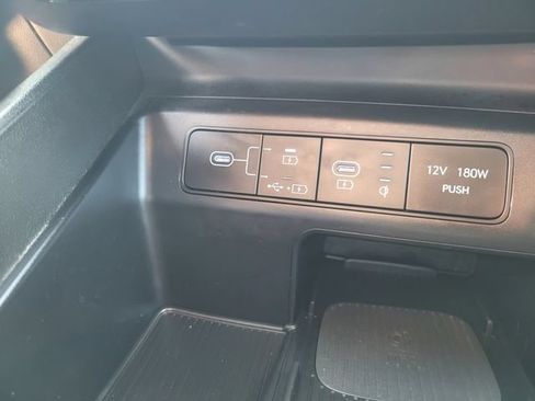 Used 2025 Hyundai Tucson SEL FWD image 25
