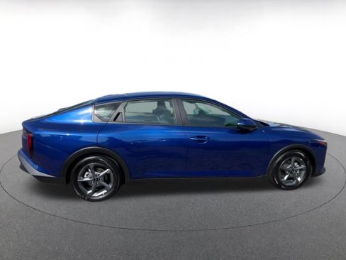 Used 2025 Kia K4 FWD image 17