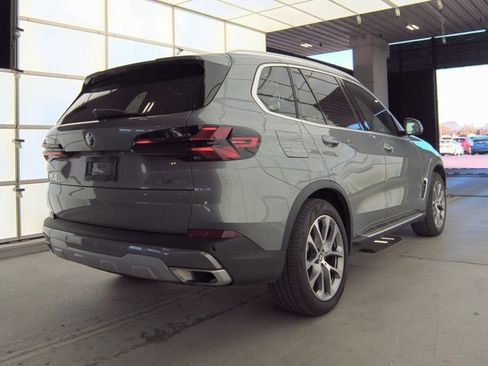 Used 2026 BMW X5 sDrive40i image 8