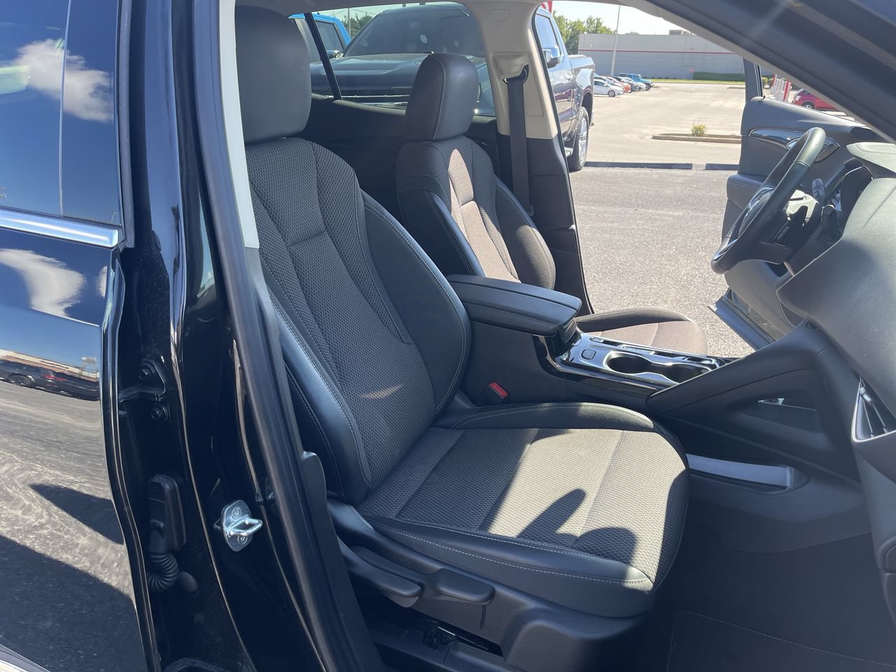 Used 2023 Buick Envision Preferred AWD/4WD image 26