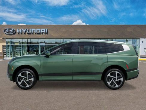 New 2026 Hyundai Ioniq 9 Calligraphy AWD/4WD image 3