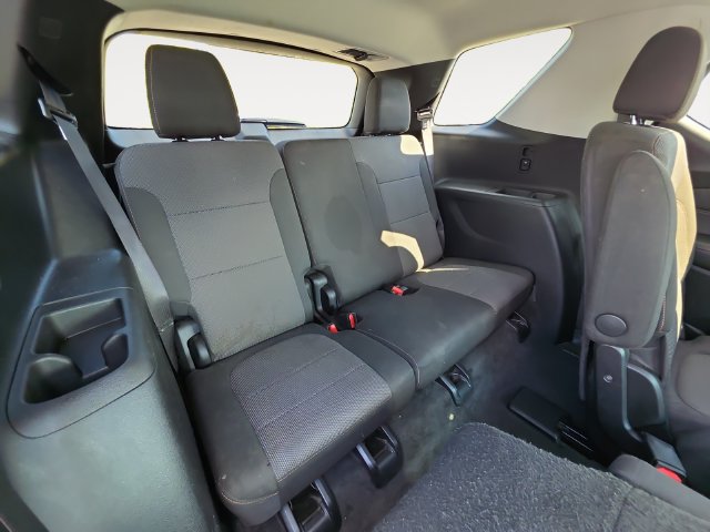 Used 2020 Chevrolet Traverse LT FWD image 16