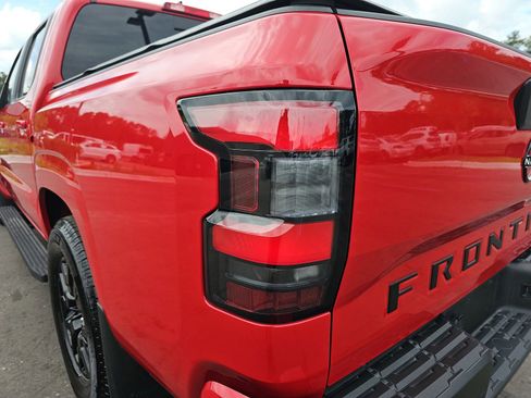 Used 2026 Nissan Frontier SV w/ Tow Package RWD image 35