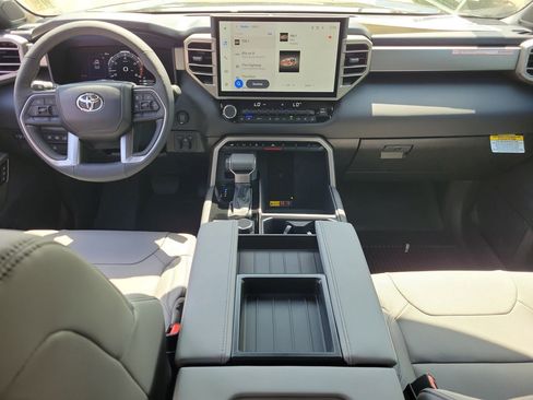 New 2026 Toyota Tundra Limited AWD/4WD image 12