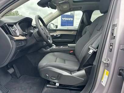 New 2026 Volvo XC90 B6 Plus w/ Protection Package