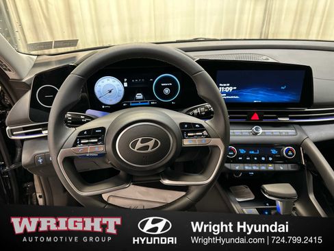 New 2026 Hyundai Elantra Limited FWD image 13