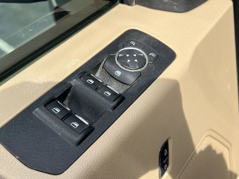 Used 2019 Ford F150 XLT w/ Equipment Group 302A Luxury image 20