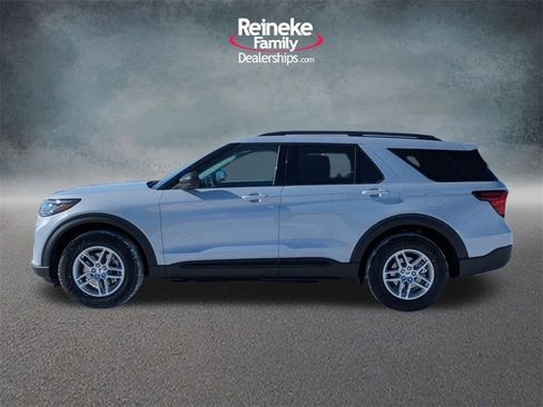 New 2026 Ford Explorer Active image 9