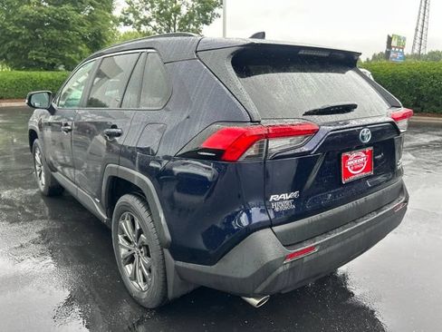 Used 2024 Toyota RAV4 XLE Premium w/ Weather Package AWD/4WD image 10