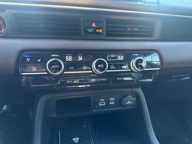 Used 2024 Honda Pilot Elite image 14