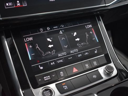 Used 2023 Audi Q7 3.0T Premium AWD/4WD image 14