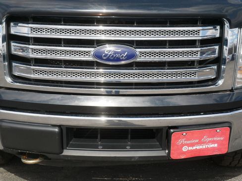 Used 2014 Ford F150 Lariat w/ Lariat Chrome Package AWD/4WD image 8