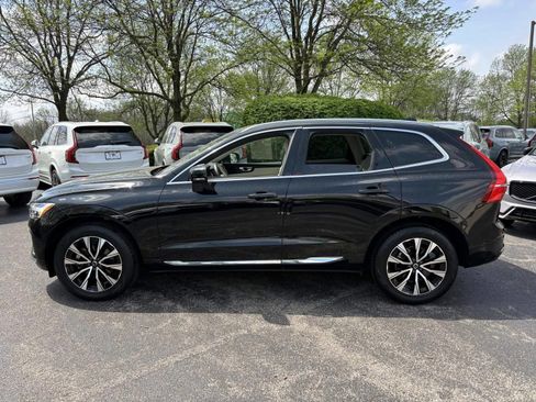 Used 2023 Volvo XC60 B5 Plus w/ Protection Package AWD/4WD image 8