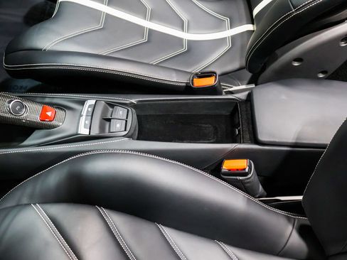 Used 2017 Ferrari 488 Spider RWD image 61
