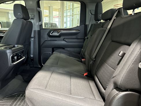 Used 2025 GMC Sierra 1500 Elevation RWD image 23