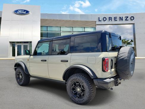 New 2026 Ford Bronco Badlands AWD/4WD image 4