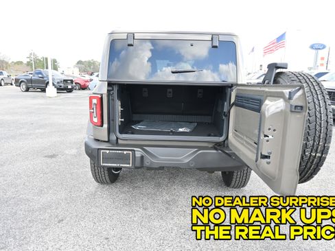 New 2026 Ford Bronco Outer Banks AWD/4WD image 6
