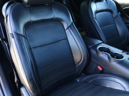 Used 2024 Ford Mustang GT Premium image 15