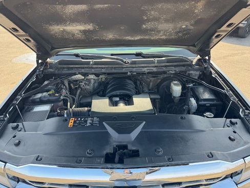 Used 2017 Chevrolet Silverado 1500 LTZ image 23