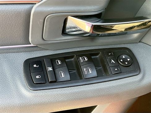 Used 2018 RAM 1500 Big Horn image 17