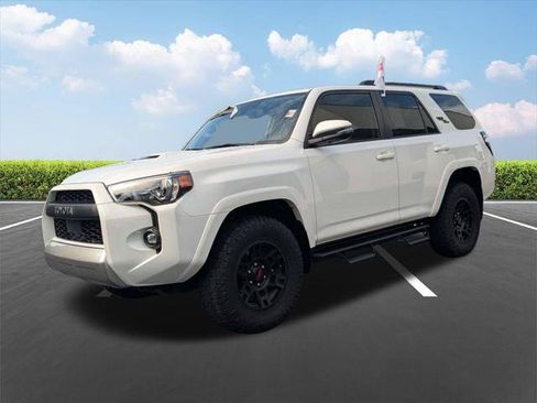 Certified 2024 Toyota 4Runner TRD Off-Road Premium w/ Moonroof Package AWD/4WD image 16