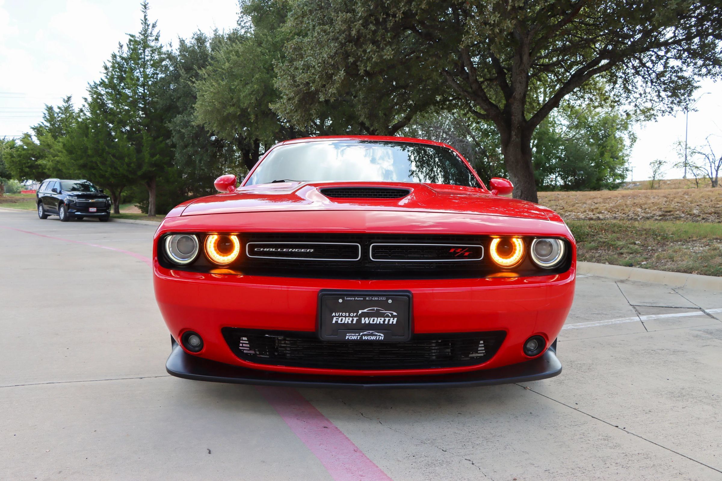 Used 2019 Dodge Challenger R/T RWD image 2