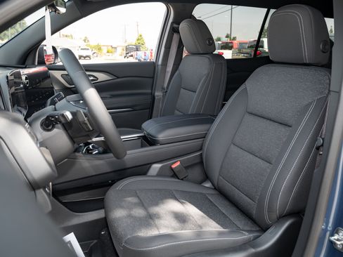 New 2026 Chevrolet Traverse LT w/ Driver Confidence Package image 14