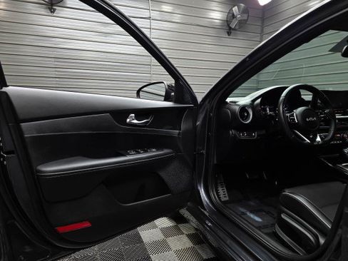Used 2023 Kia Forte GT-Line FWD image 32