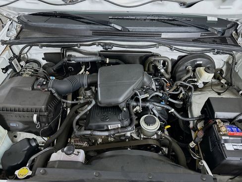 Used 2014 Toyota Tacoma 2WD Access Cab w/ Convenience Package image 29