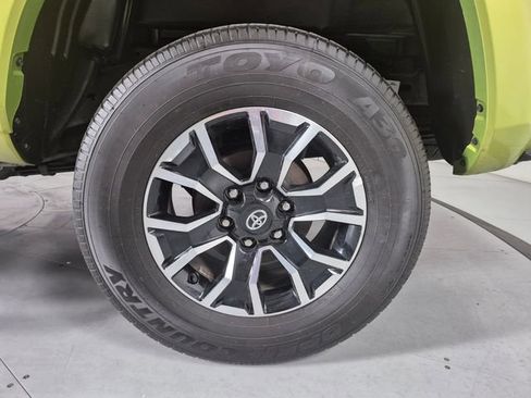 Certified 2023 Toyota Tacoma TRD Sport w/ TRD Premium Sport Package AWD/4WD image 11