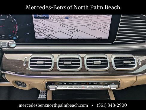 New 2026 Mercedes-Benz GLS 580 4MATIC image 21
