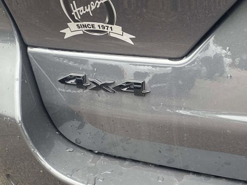 New 2025 Jeep Grand Cherokee Altitude image 26