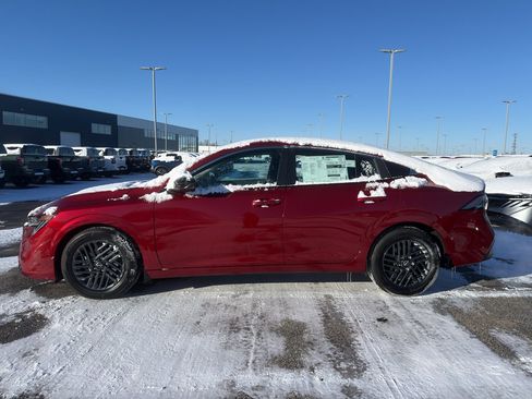 New 2026 Nissan Sentra SV image 6