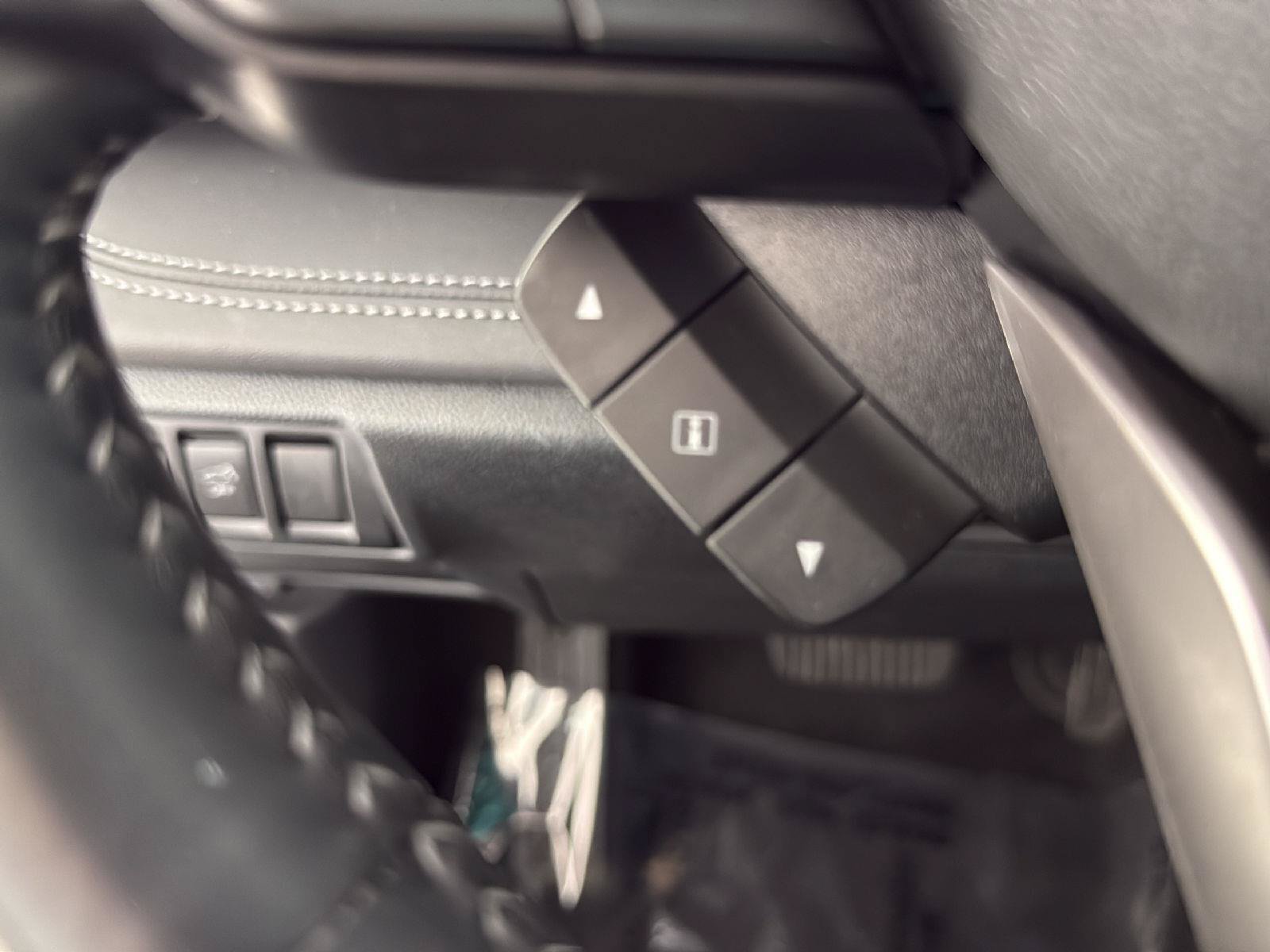 Used 2021 Subaru Outback Touring XT AWD/4WD image 11