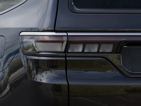 New 2026 Jeep Grand Wagoneer 2WD w/ Premium Group I image 9