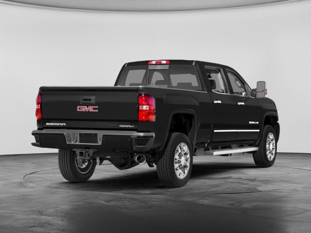 Used 2017 GMC Sierra 2500 Denali w/ Duramax Plus Package AWD/4WD image 2