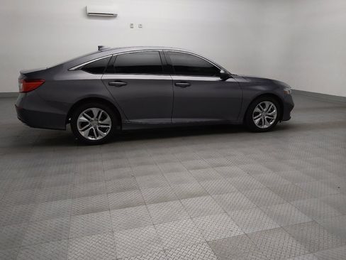 Used 2019 Honda Accord LX image 10