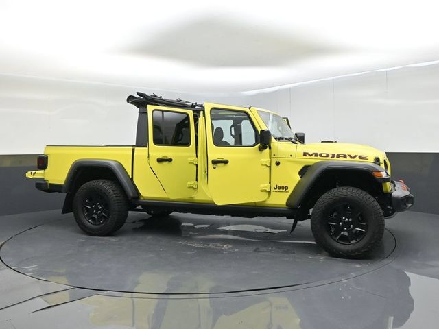 Used 2023 Jeep Gladiator Mojave AWD/4WD image 72