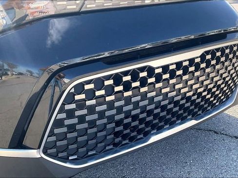 Used 2023 Kia Soul EX image 26