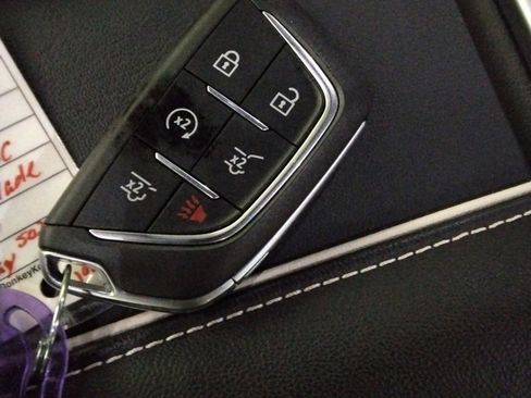 Used 2023 Cadillac Escalade Sport Platinum w/ LPO, ONYX Package image 51