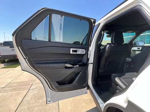 Used 2023 Ford Explorer ST w/ Equipment Group 401A image 16