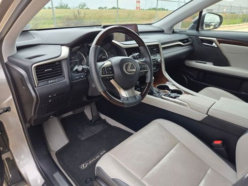 Used 2018 Lexus RX 350 FWD w/ Premium Package image 11