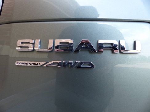 Used 2017 Subaru Forester 2.5i Touring AWD/4WD image 17