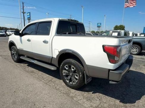 Used 2021 Nissan Titan Platinum Reserve w/ Moonroof Package AWD/4WD image 6