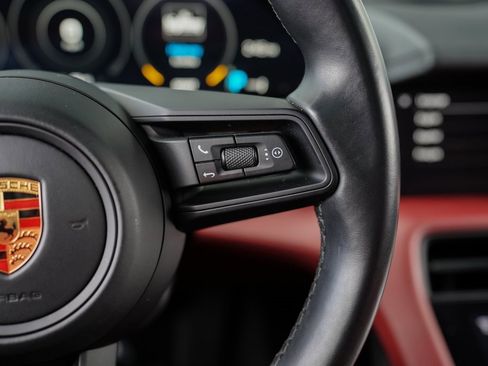 Used 2021 Porsche Taycan 4S w/ Premium Package image 29