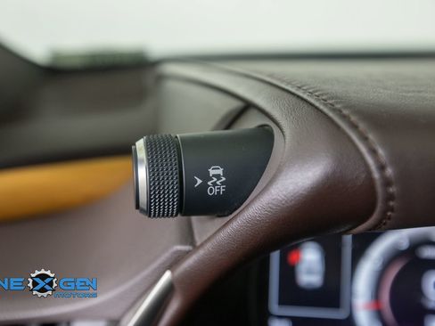 Used 2019 Lexus ES 350 w/ Accessory Package FWD image 18