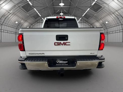 Used 2019 GMC Sierra 2500 SLT w/ Duramax Plus Package AWD/4WD image 4