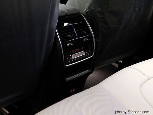 New 2026 BMW X5 xDrive40i w/ M Sport Package AWD/4WD image 14