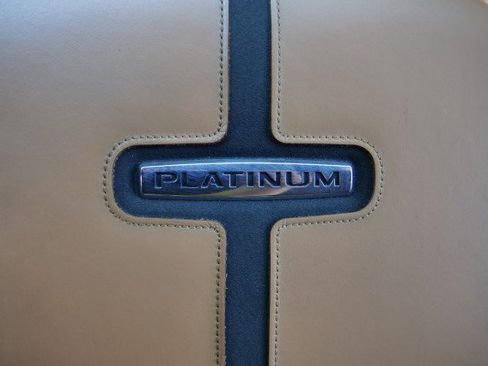 Used 2024 Ford F450 Platinum w/ FX4 Off-Road Package AWD/4WD image 8